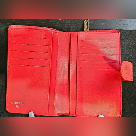 *LOW START* CHANEL TIMELESS CC ZIPPED  COMPACT CAVIAR CORAL ORANGE WALLET - Picture 2 of 6